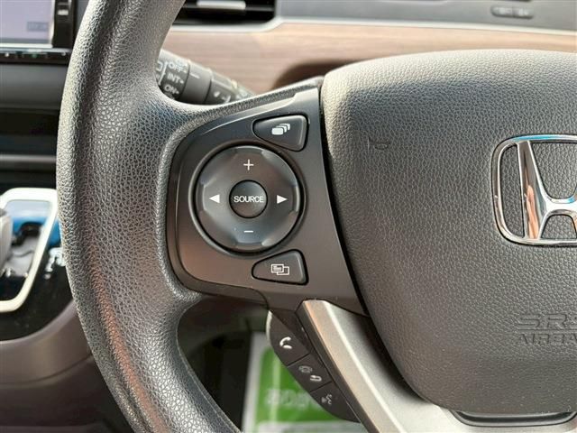 HONDA FREED HYBRID 2022