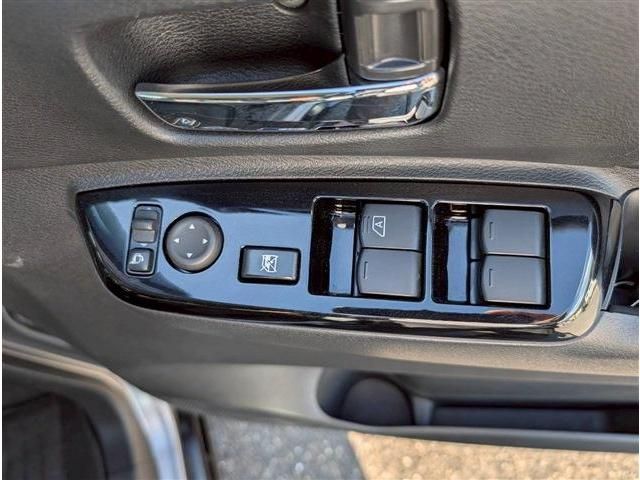 MITSUBISHI DELICA MINI 2024