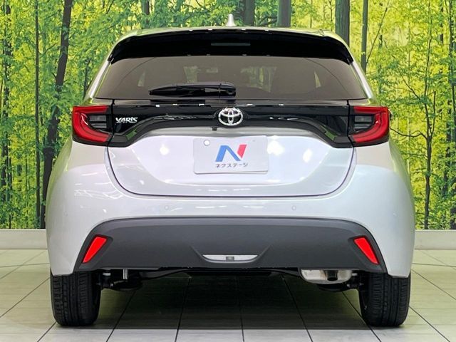 TOYOTA YARIS 2020