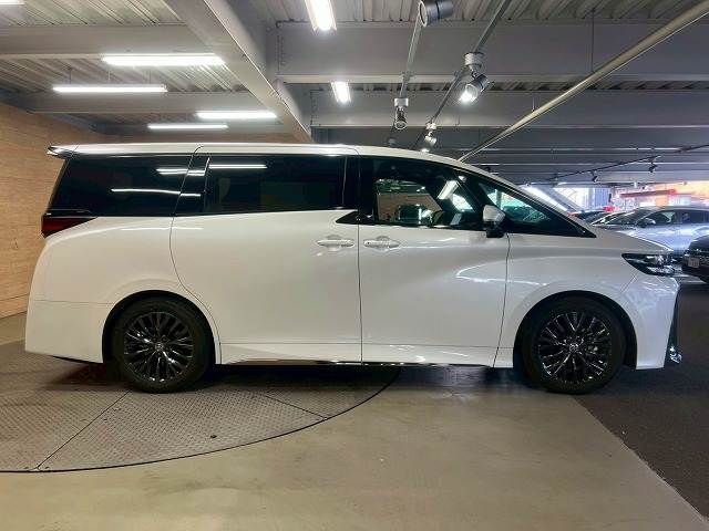 TOYOTA VELLFIRE  HYBRID 2024