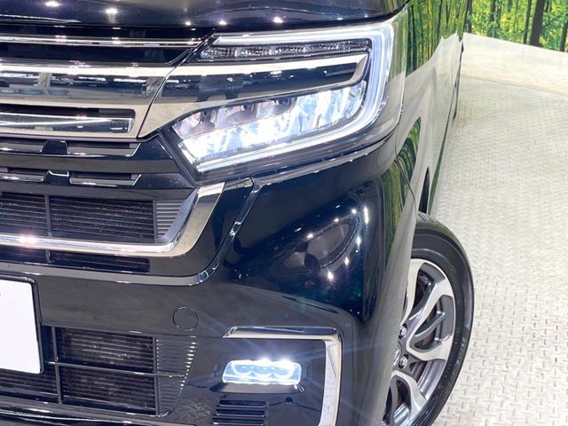 HONDA N BOX CUSTOM 2022