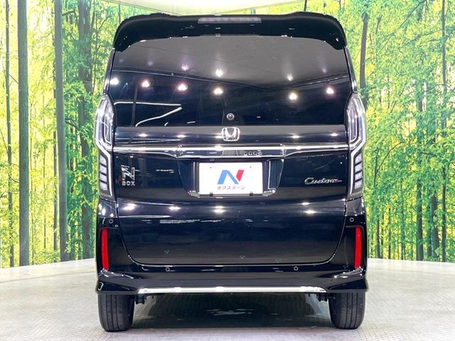 HONDA N BOX CUSTOM 2022