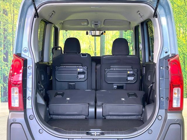 DAIHATSU TANTO FAN CROSS 2023