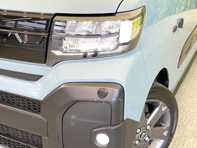 DAIHATSU TANTO FAN CROSS 2023