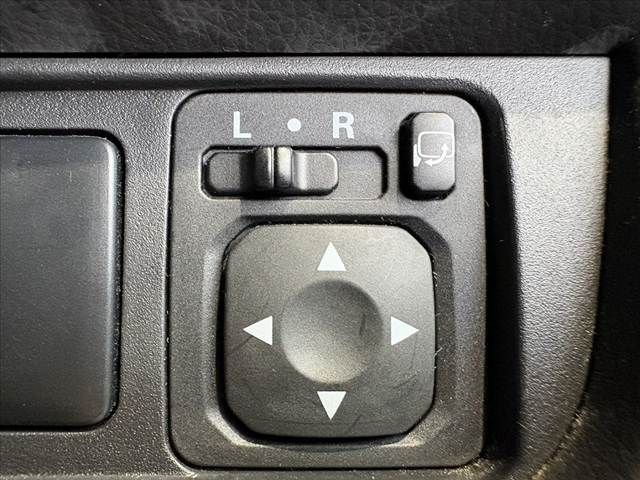 MITSUBISHI eK custom 4WD 2013