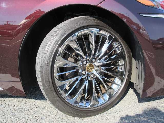 TOYOTA LEXUS LS500h 2017