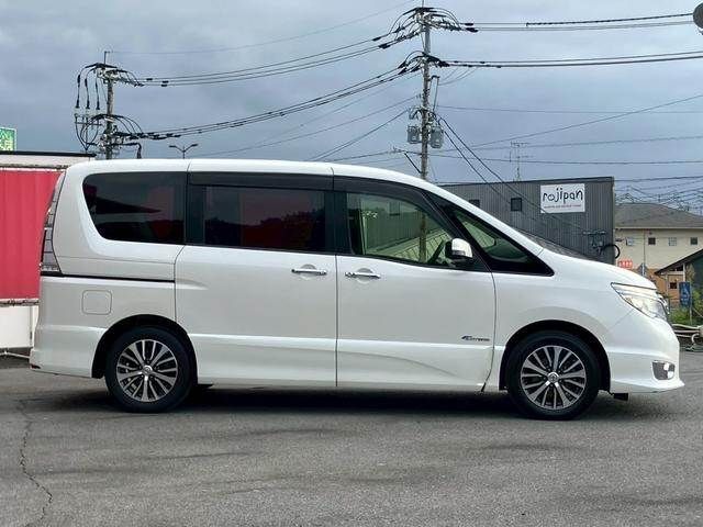 NISSAN SERENA  S-HYBRID 2014