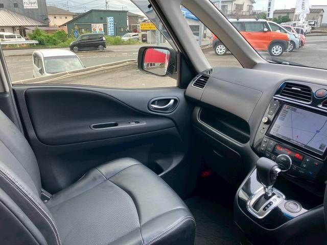 NISSAN SERENA  S-HYBRID 2014