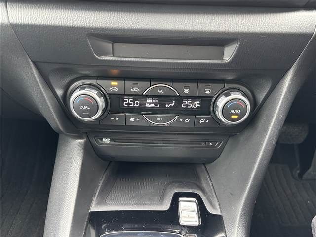 MAZDA AXELA sedan 2018