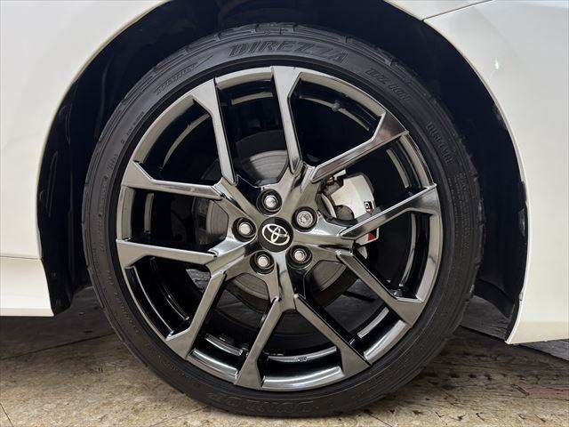 TOYOTA PRIUS PHV 2017