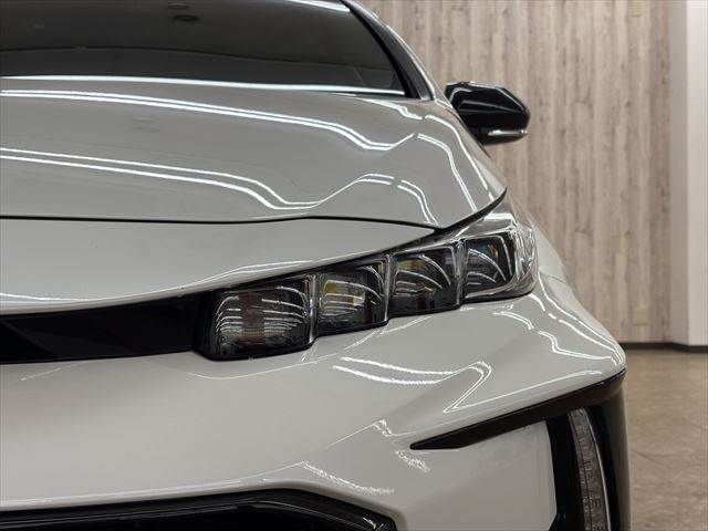 TOYOTA PRIUS PHV 2017