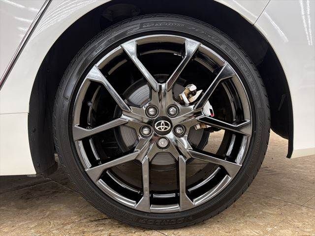 TOYOTA PRIUS PHV 2017