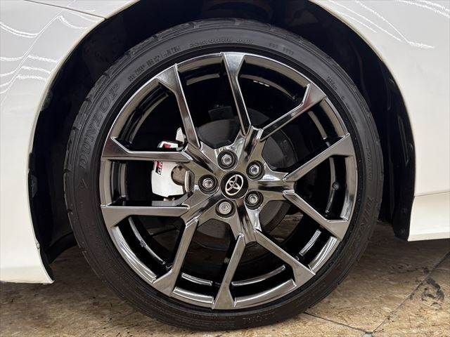 TOYOTA PRIUS PHV 2017