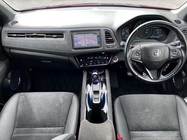 HONDA VEZEL HYBRID 2016