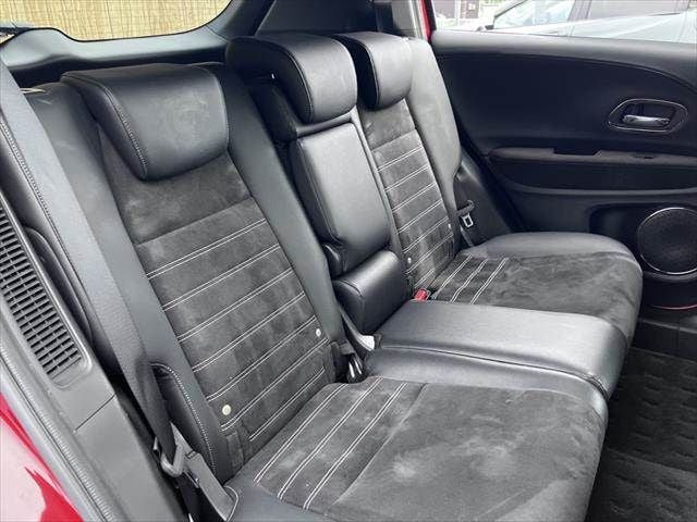 HONDA VEZEL HYBRID 2016