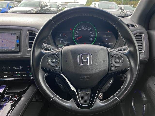 HONDA VEZEL HYBRID 2016