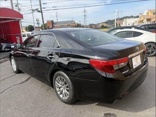 TOYOTA MARK X 2013