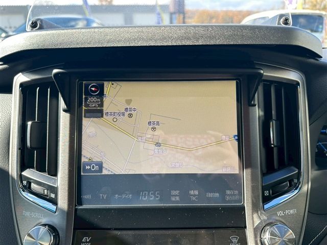 TOYOTA CROWN sedan hybrid 4WD 2016