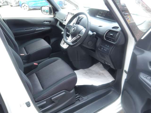 NISSAN SERENA  S-HYBRID 4WD 2017