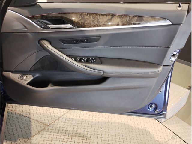 BMW BMW 5series sedan 2018