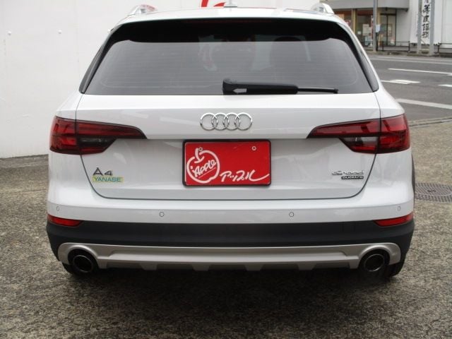 AUDI AUDI  A4 ALL ROAD QUATTRO 2019