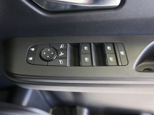 NISSAN SERENA  WG 2024