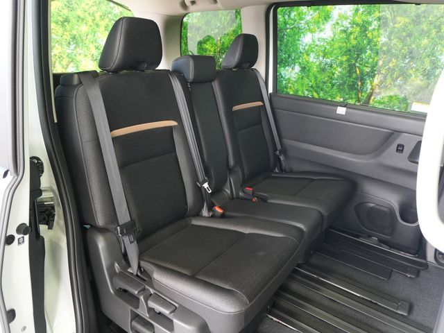 NISSAN SERENA  WG 2024