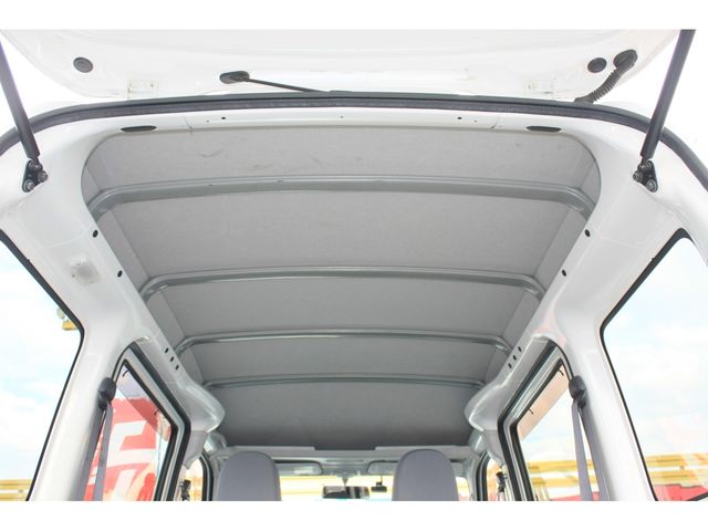 DAIHATSU HIJET CARGO 2017