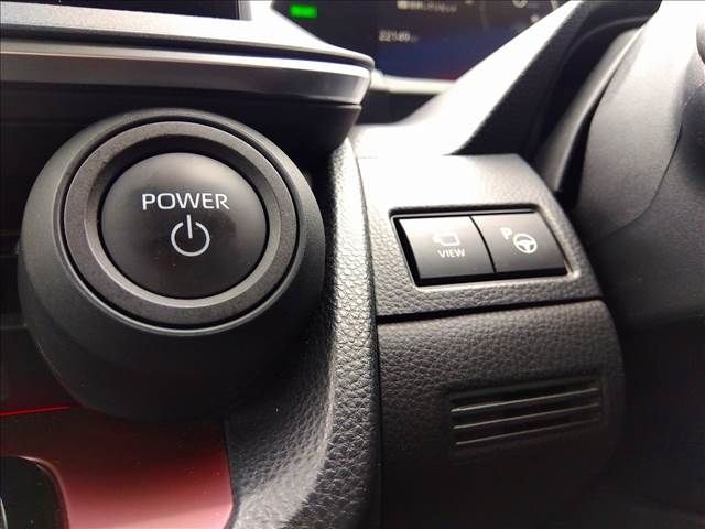 TOYOTA PRIUS 4WD 2023