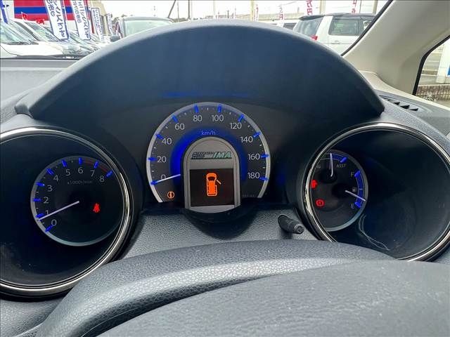 HONDA FIT SHUTTLE HYBRID 2012
