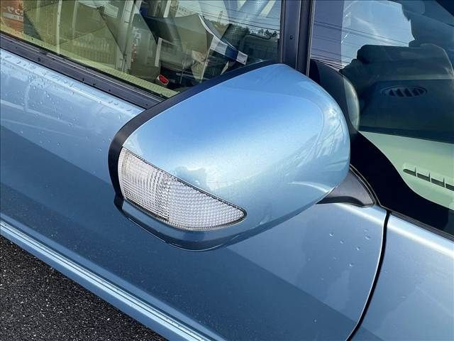 HONDA FIT SHUTTLE HYBRID 2012