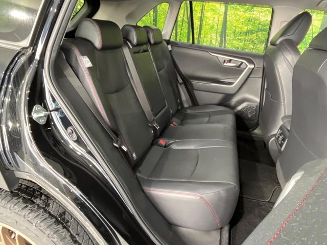 TOYOTA RAV4 4WD 2023