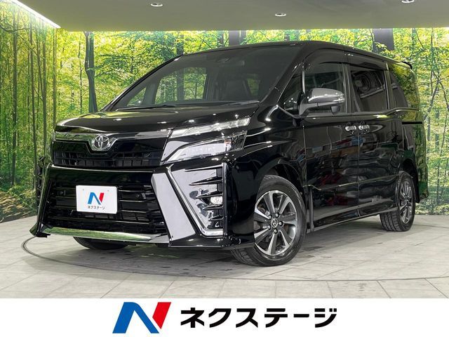 TOYOTA VOXY 4WD 2021