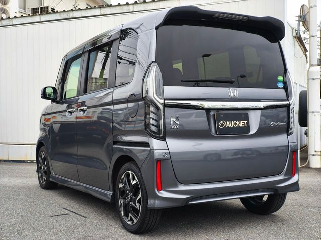 HONDA N BOX CUSTOM 2018