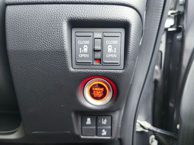 HONDA N BOX CUSTOM 2018