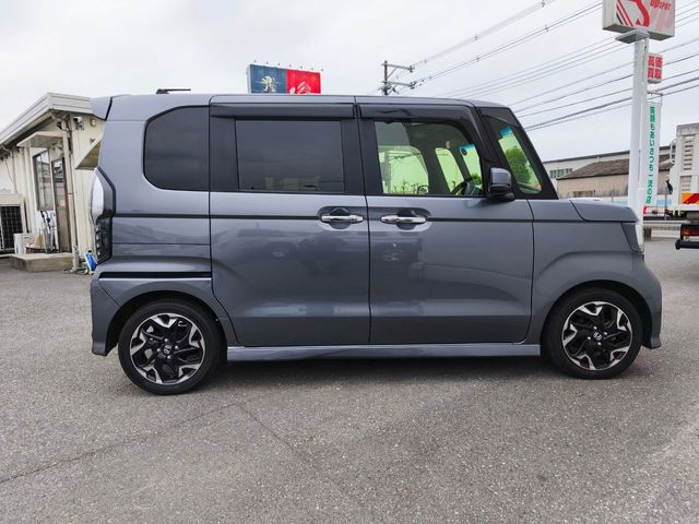 HONDA N BOX CUSTOM 2018