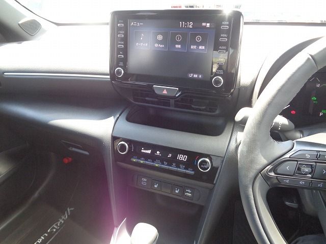 TOYOTA YARIS CROSS HYBRID 2024