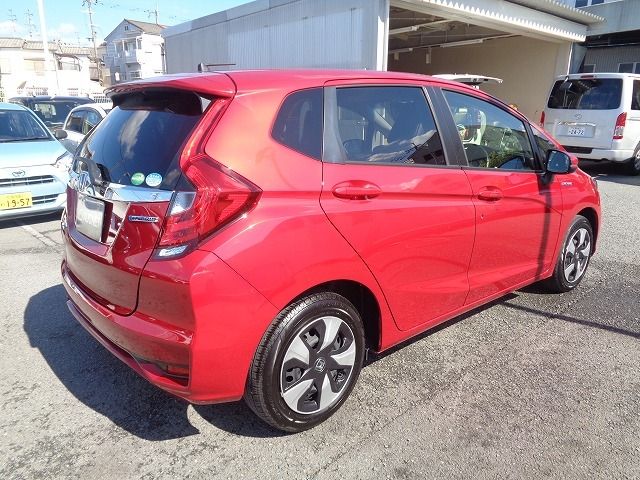 HONDA FIT HYBRID 2019