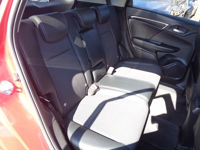 HONDA FIT HYBRID 2019