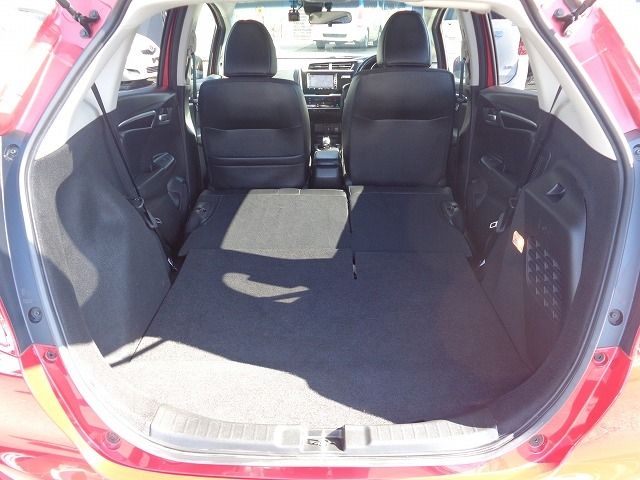 HONDA FIT HYBRID 2019