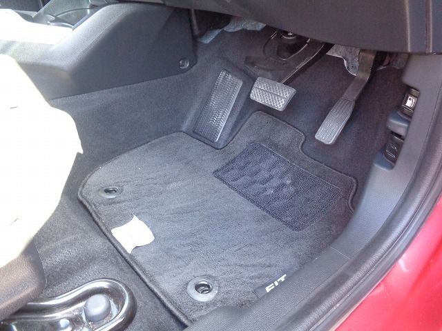 HONDA FIT HYBRID 2019