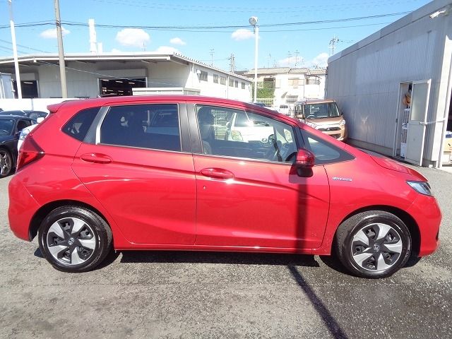 HONDA FIT HYBRID 2019