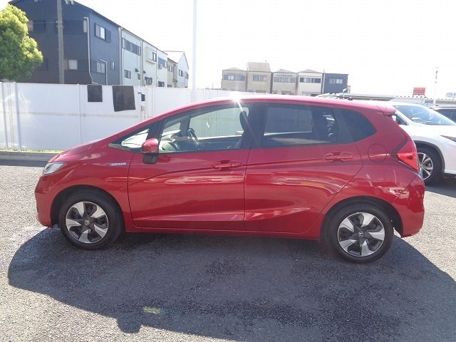 HONDA FIT HYBRID 2019