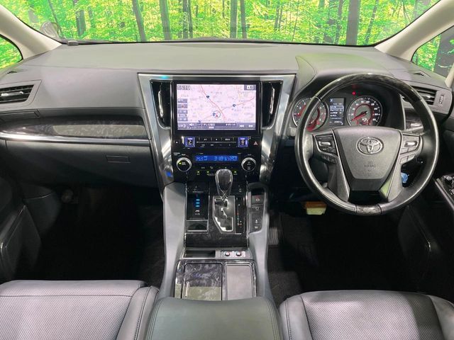 TOYOTA VELLFIRE 2018