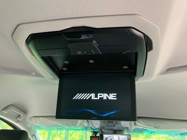 TOYOTA VELLFIRE 2018