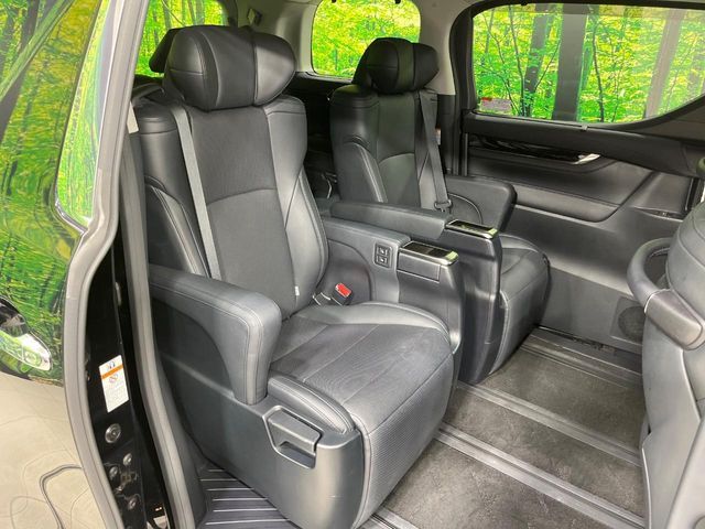 TOYOTA VELLFIRE 2018