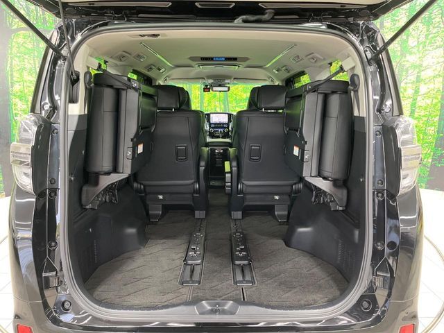 TOYOTA VELLFIRE 2018