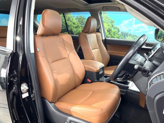 TOYOTA LANDCRUISER PRADO 2022