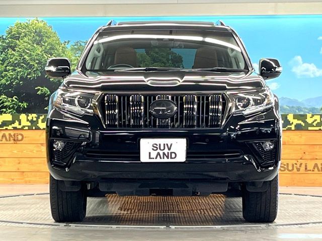 TOYOTA LANDCRUISER PRADO 2022