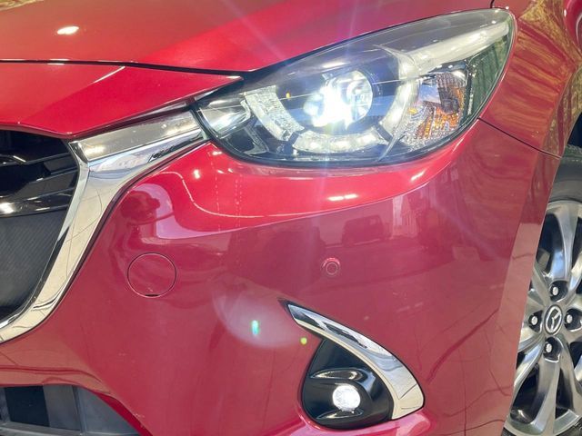 MAZDA DEMIO 2017